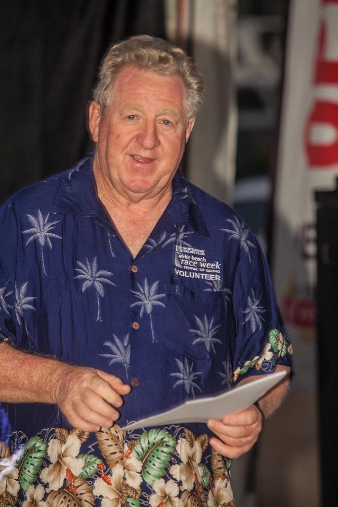 Denis Thompson announces winners last night. Photo andrew Pattinson/ Vampp Photography